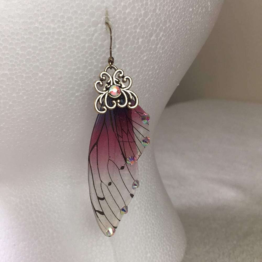 ✨SOLD✨Butterfly wing earrings